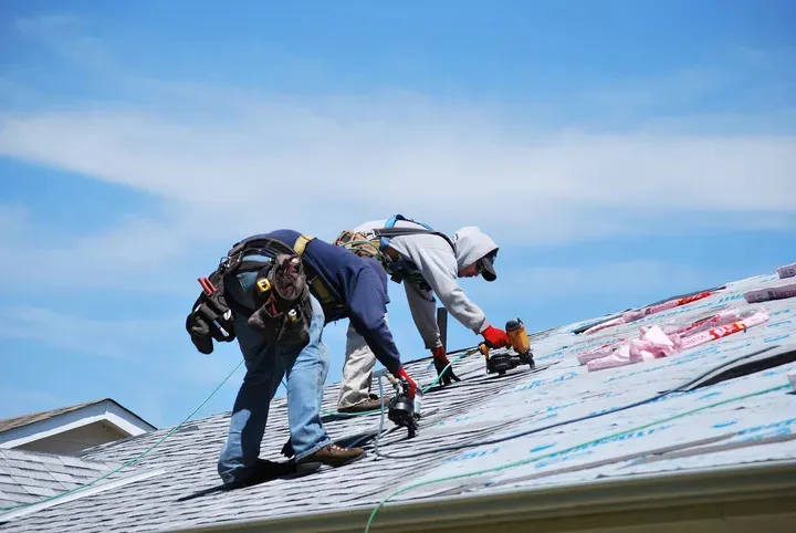 How to Choose Commercial Roofing Contractors Wisely