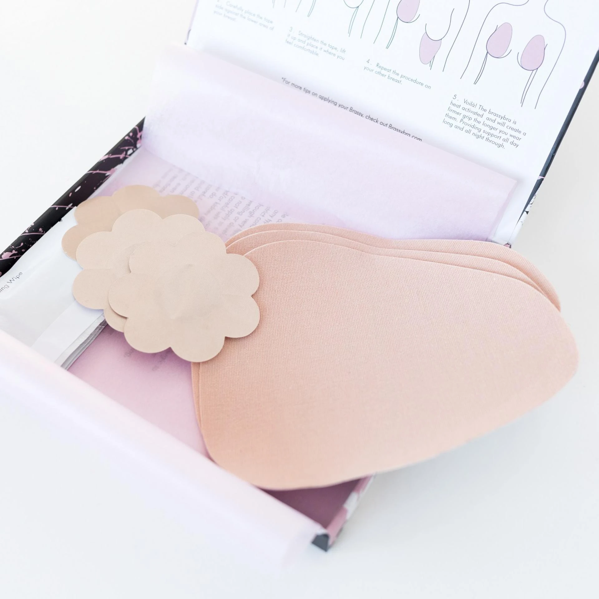 4 Ways a Bra Subscription Will Improve Your Holiday Season