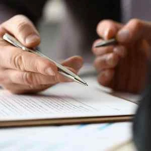 What Does a Werribee Divorce Lawyer Do?