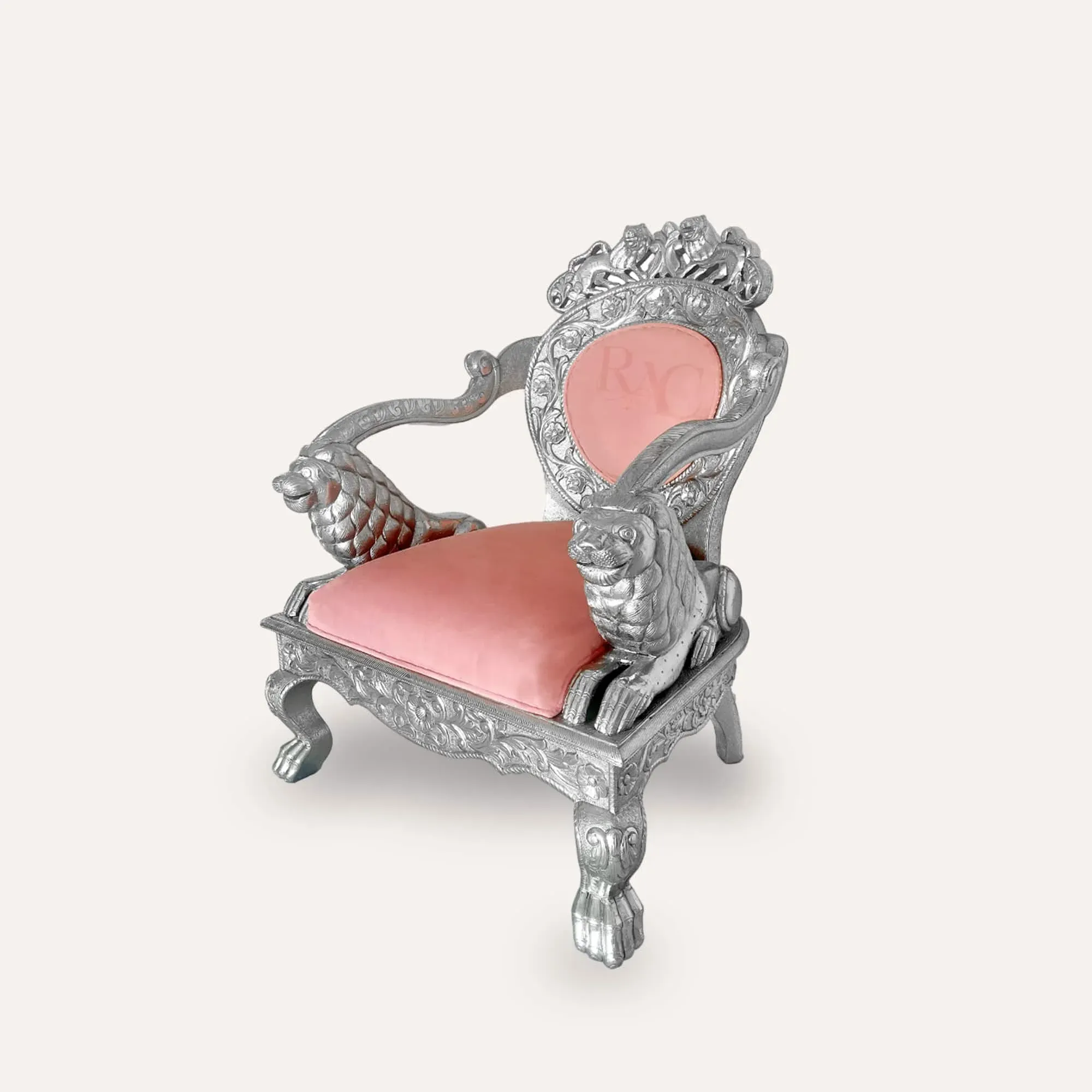 Why Handcrafted Furniture Never Goes Out of Style