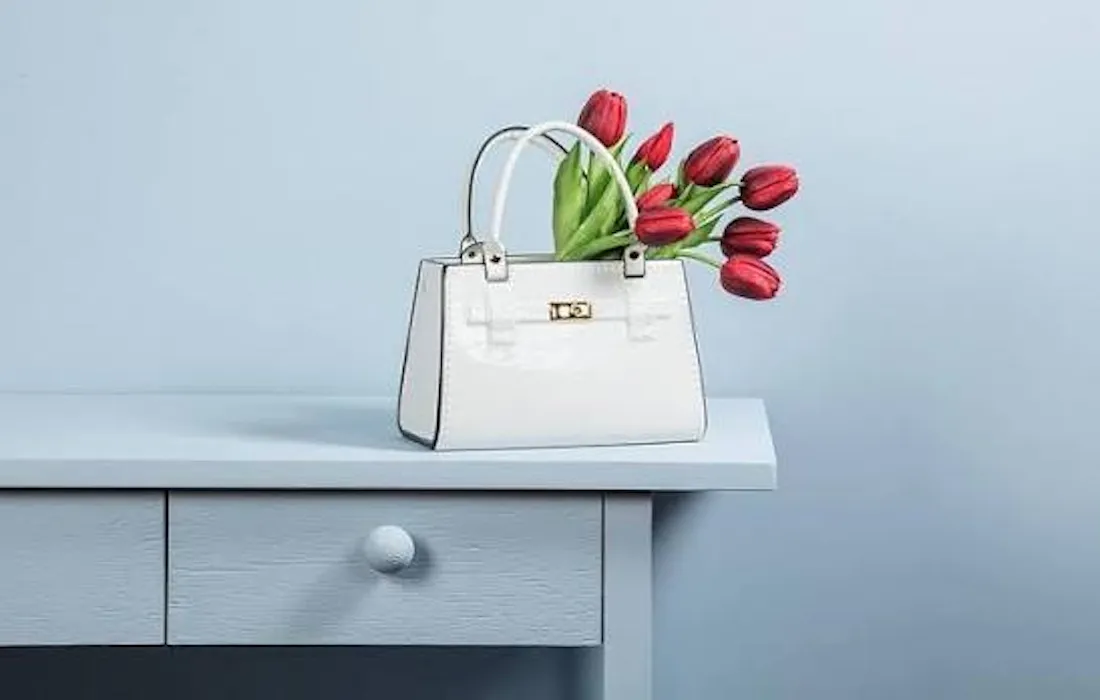 The Growing Popularity of Designer Inspired Handbag Vases and Colourful Home Décor