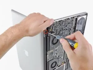 How to Choose the Best Laptop Fixing Dubai Service