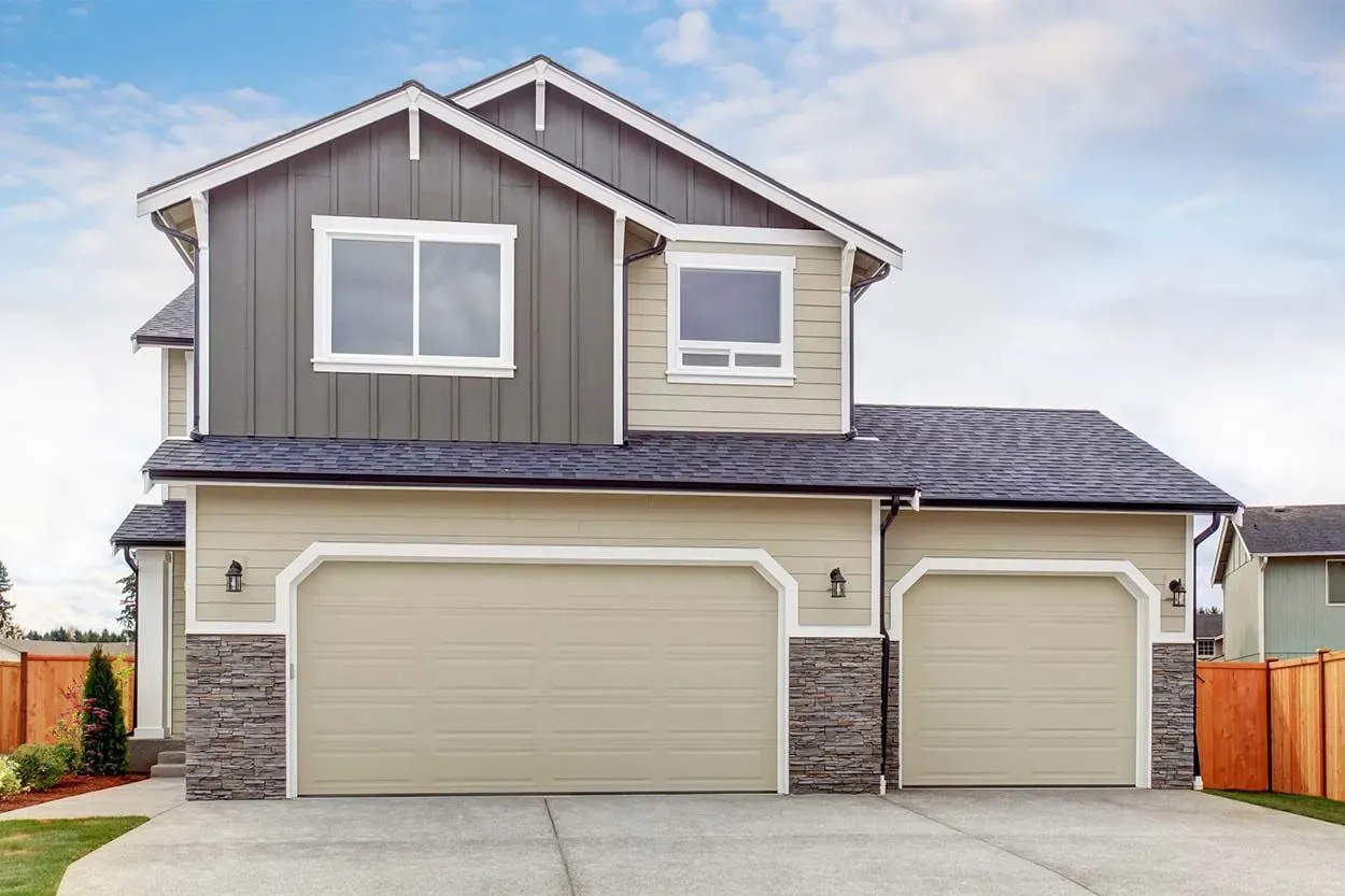 Professional Garage Door Opener Services in Huntington