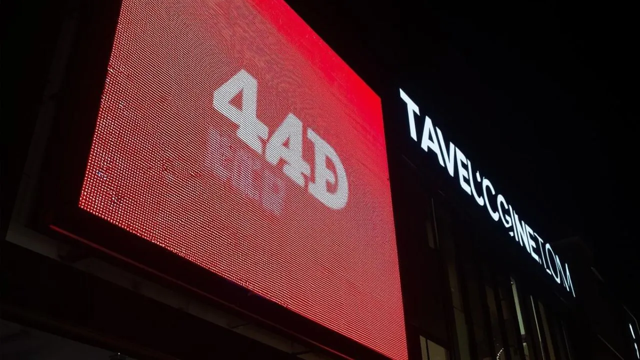 Business Card Printing Near Me: Elevate Your Brand with Professional Printing from Shaheenad