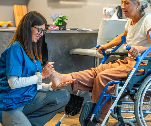 How Neuro Physiotherapy for Paralysis in Rishikesh Helps