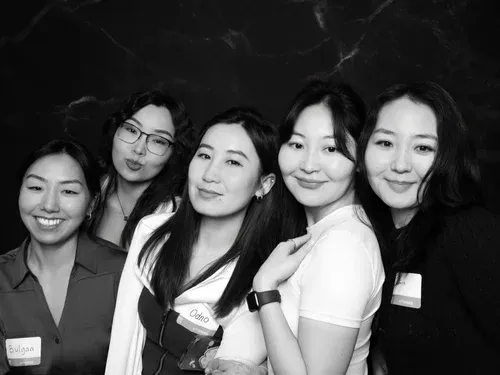 Why Event Hosts Choose Photo Booths In San Francisco for Better Interaction