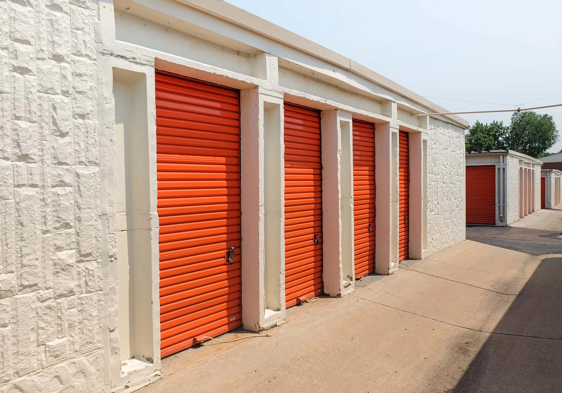 Handy Storage Dania Beach | Reliable Self Storage Units in Miami for Personal & Business Needs