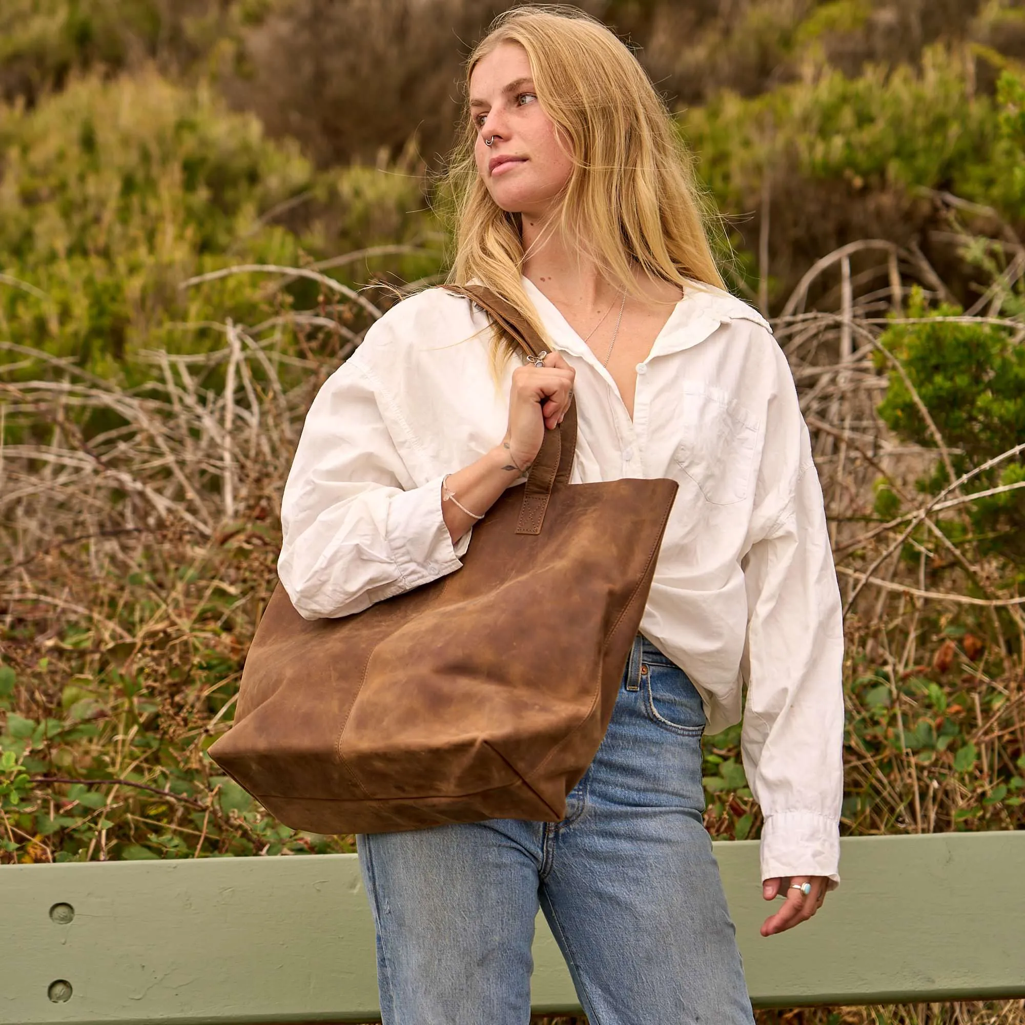 9 Secrets About Leather Tote Bags Brands Won't Reveal