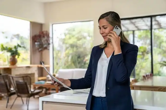 Insurance Dialer vs. CRM Phone System: What Is the Difference?