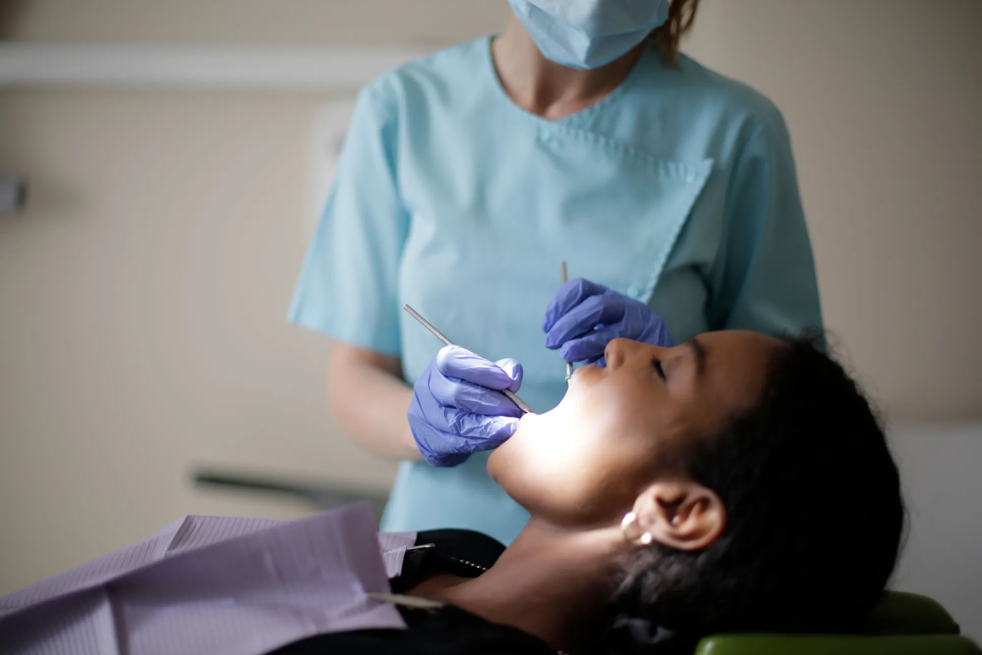 How Experienced Dentists Leamington Help Maintain Healthy Smiles for All Ages