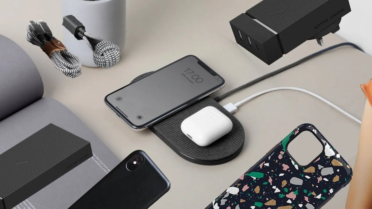 Mobile Covers Pakistan: Protect Your Smartphone with Style and Confidence