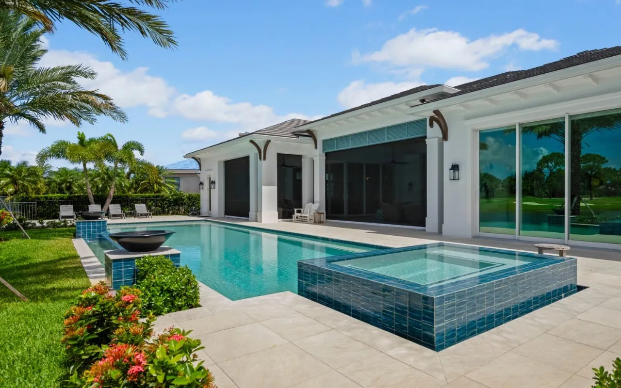 How Smart Buyers Approach Purchasing Luxury Real Estate in Florida