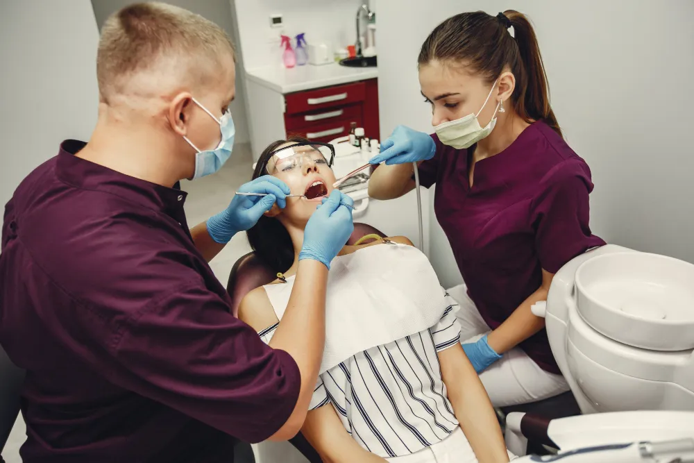 Tips for Finding Reliable Emergency Dental Services Nearby