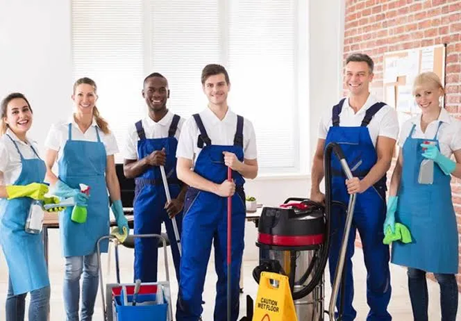 Essential Standards Hosts Should Expect from Short-Stay Cleaning Teams
