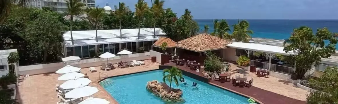 Last-Minute Hotel Deals St Martins: When Do Prices Actually Drop?