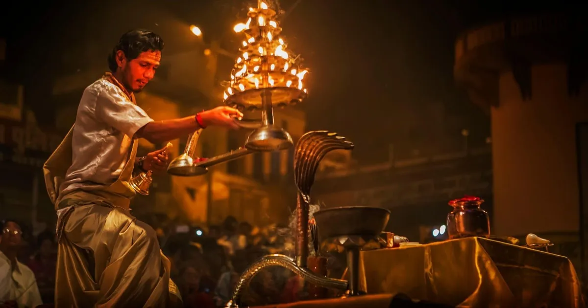 Experience the Beauty of the Ganga with an Evening Boat Ride Booking in Varanasi