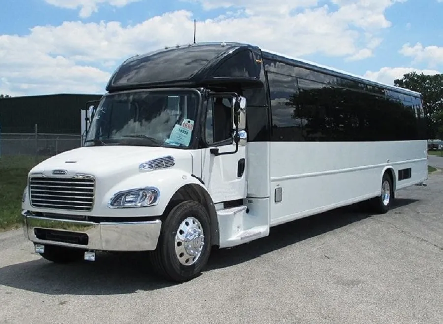 Why A Party Bus Rental Is Better Than Multiple Cars + 30% Off