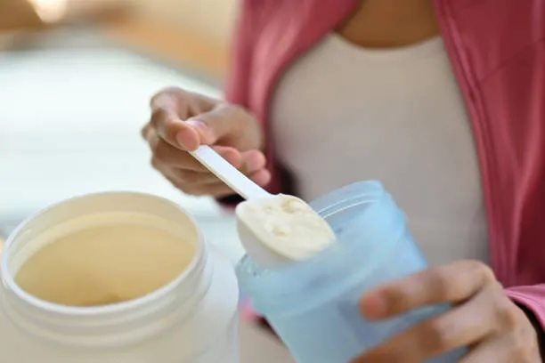 The Complete Guide to Choosing the Best Protein Powder for Breastfeeding Mothers