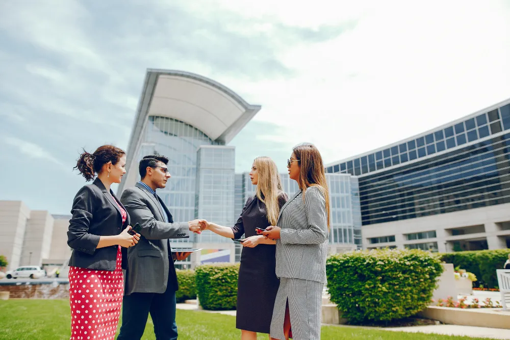 The Role of Valuation in Commercial Property Investment Sales