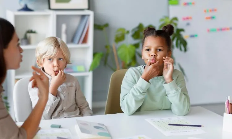 How to Encourage Communication in Children with Autism Using Everyday Routines
