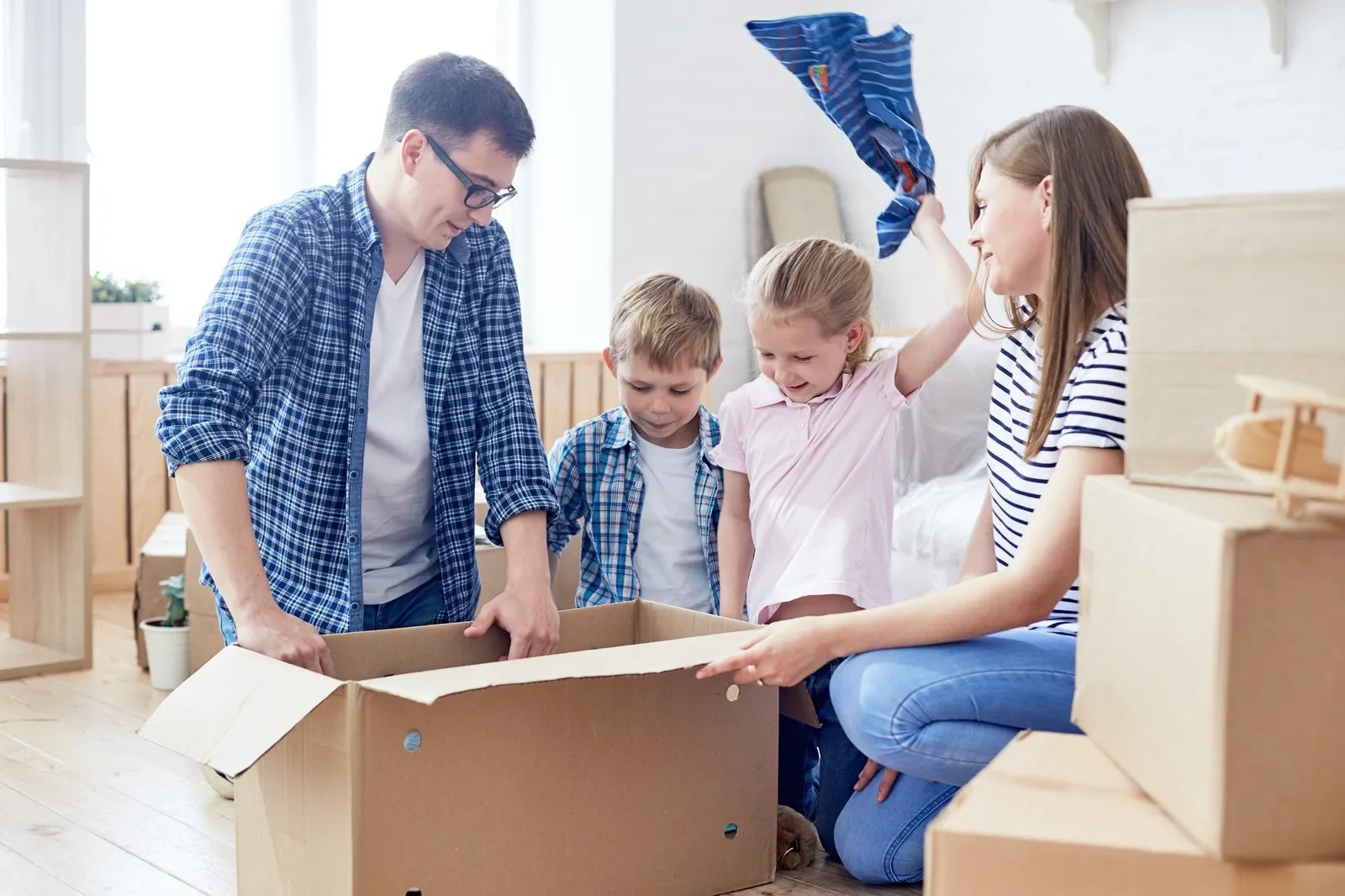 Moving from Colorado to California? Here's How to Avoid the Most Expensive Interstate Moving Mistakes