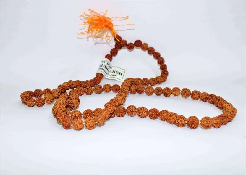 Top Benefits of Wearing a 5 Mukhi Rudraksha Mala Daily