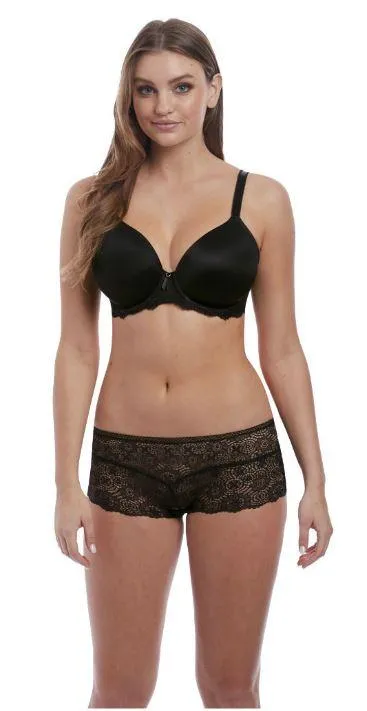 How Matching Bra and Panties Support Everyday Confidence