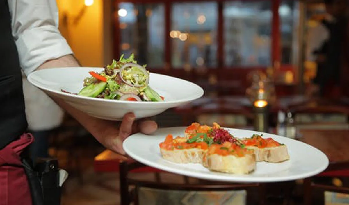 What Food Trends Are Influencing Modern Dining Habits?