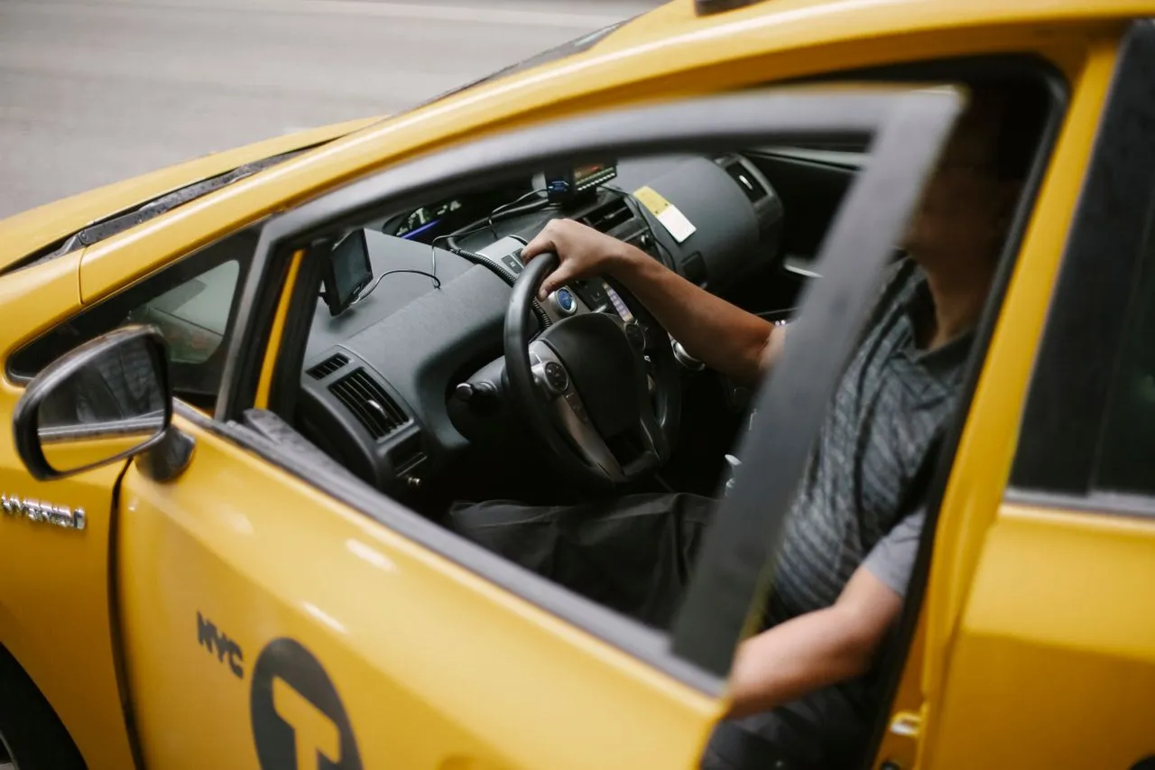 Everything You Need to Know Before Booking a Cab Service in Jaipur
