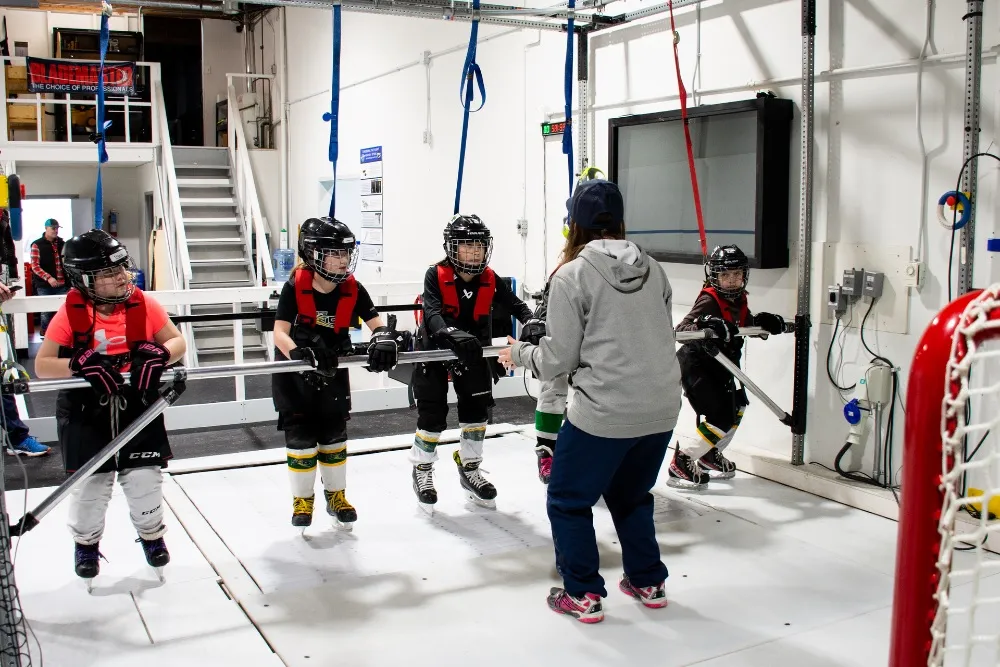 What to Expect from Hockey Camps in Edmonton?