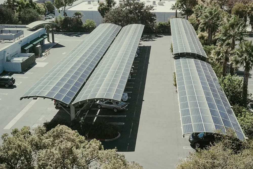 The Power of Energy Independence: How Commercial Battery Storage Is Transforming Business Energy Use