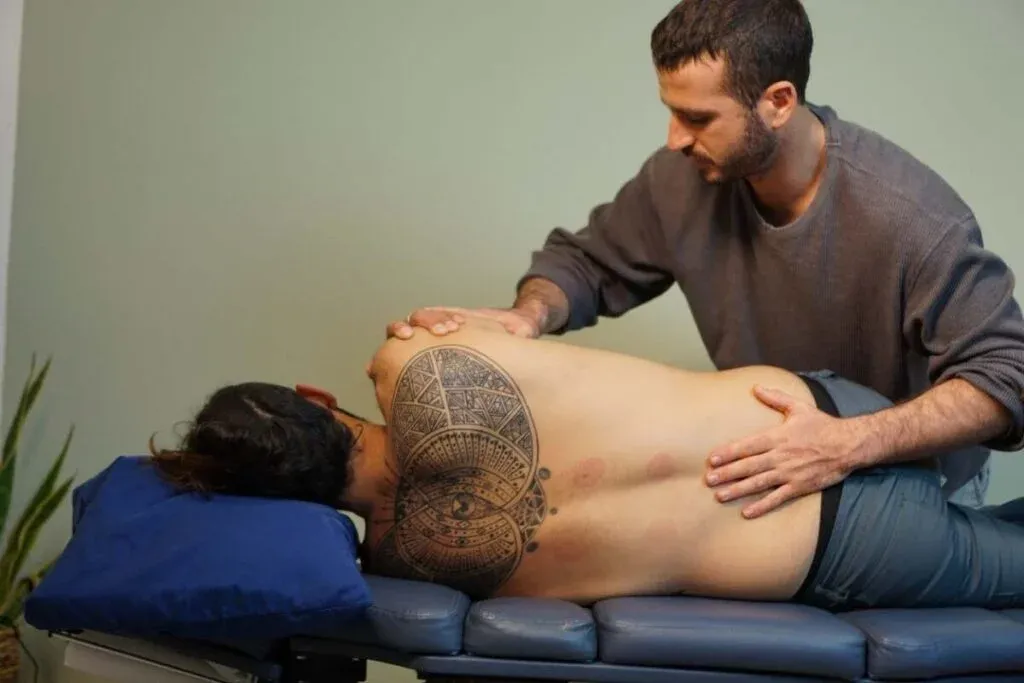 How Chiropractic Adjustments Help Relieve Neck and Chronic Pain