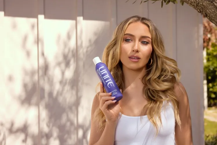 The Simple Summer Formula for Bright Blonde Hair