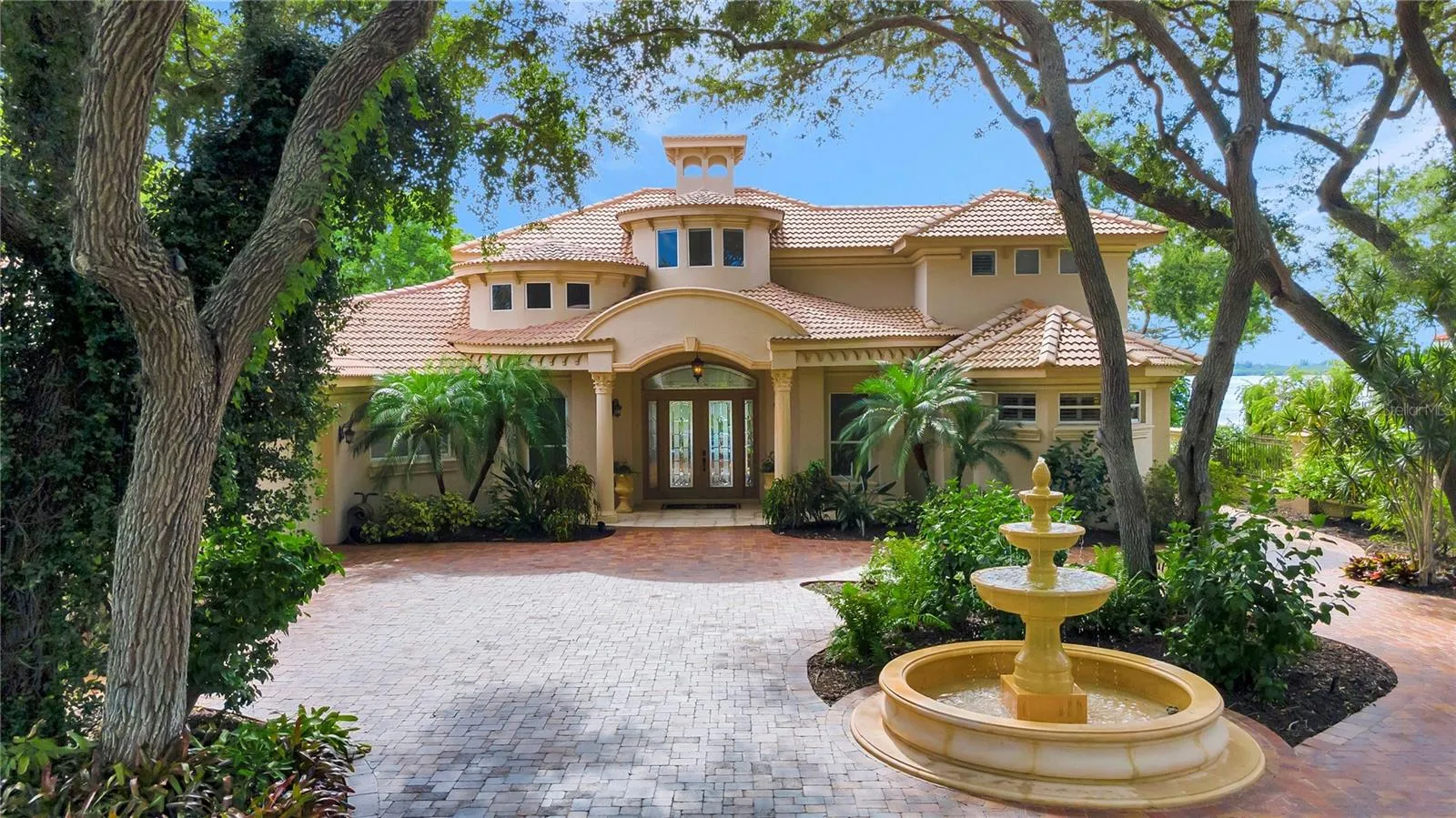 Confidence in Finding the Right Northwest Bradenton Home