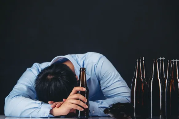 Why Working With an Alcohol Intervention Specialist Can Change the Course of Recovery