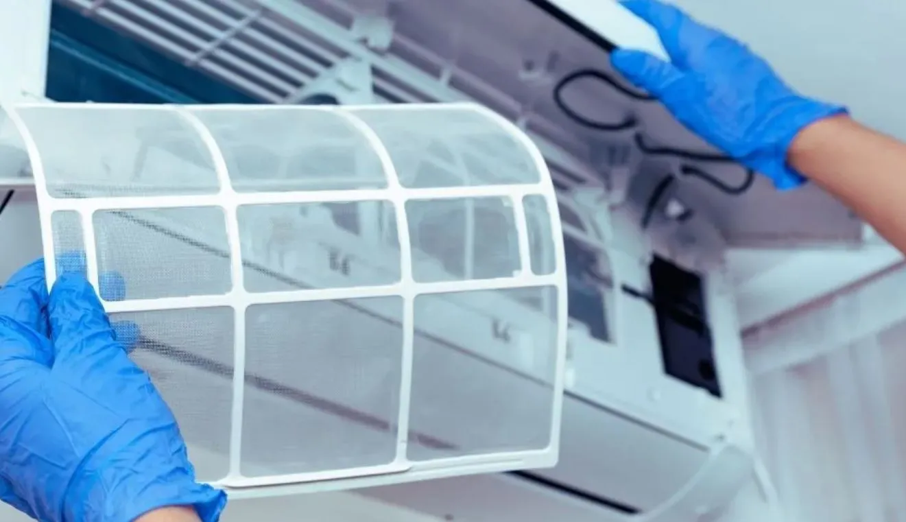 How Dust & Dirt Clog AC Filters in Southwest Ranches