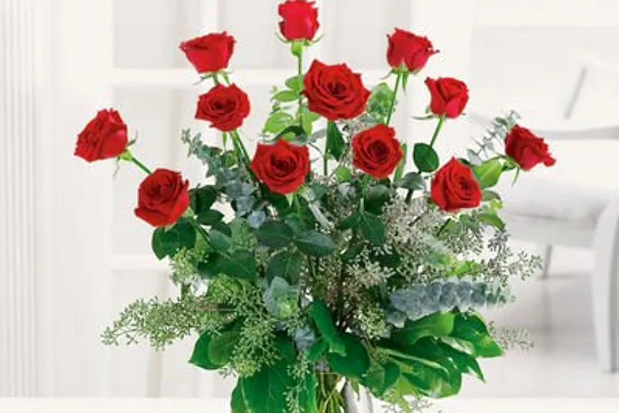 The Perfect Dozen Bouquet for Every Special Occasion