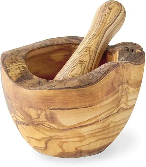 Top Reasons an Olive Wood Mortar and Pestle Belongs in Your Summer Season Kitchen
