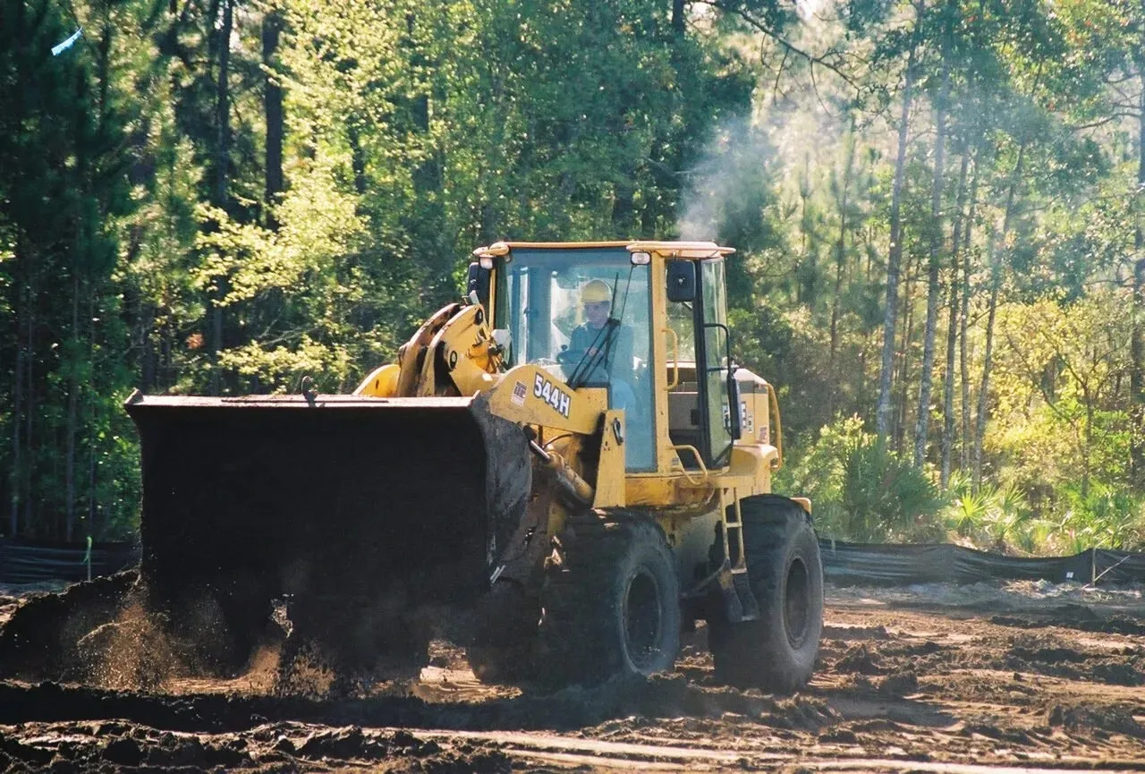How Many Hours Of Hands On Training Are Included In Equipment Operator Training?