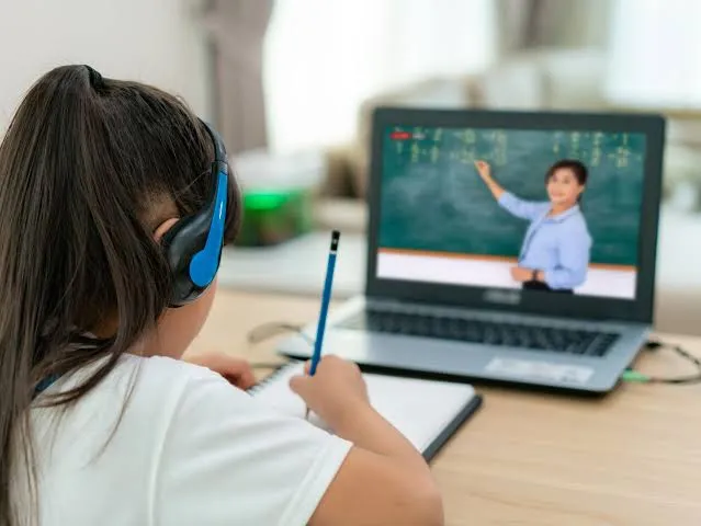 Online Tutoring Careers: Complete Beginner's Guide