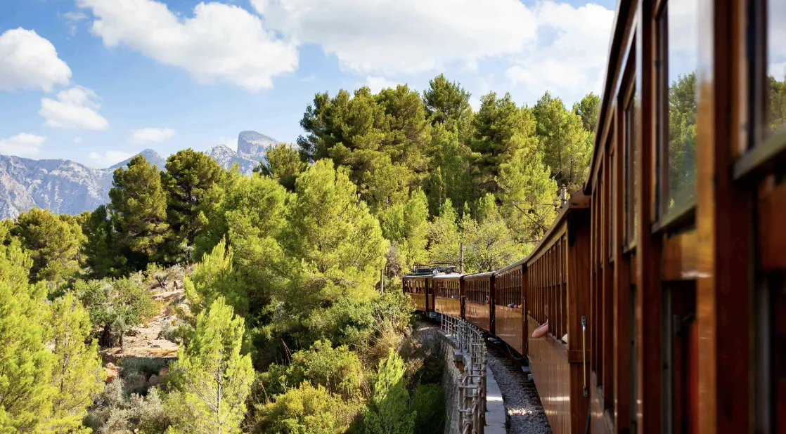 Viajar por España en tren: lo que aprendí después de seis rutas