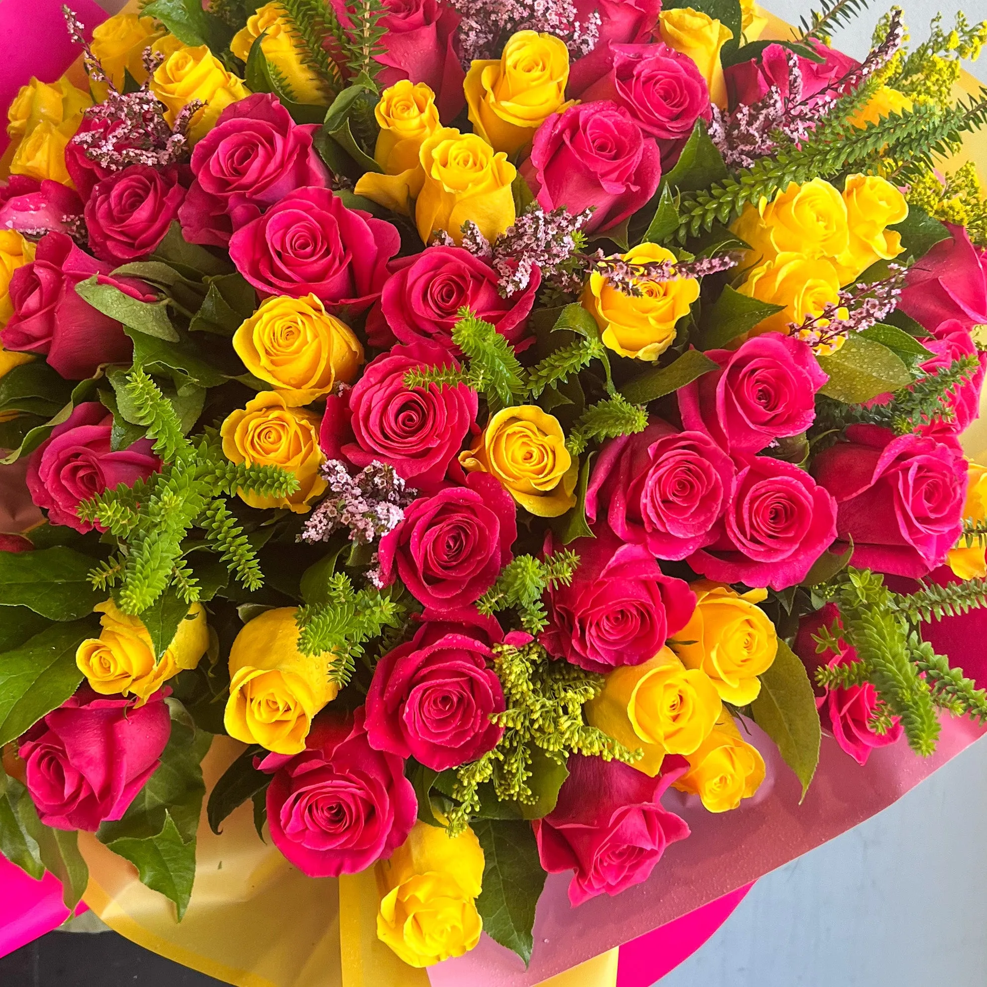 Buy a Pink and Yellow Rose Bouquet Online in USA for Every Special Occasion