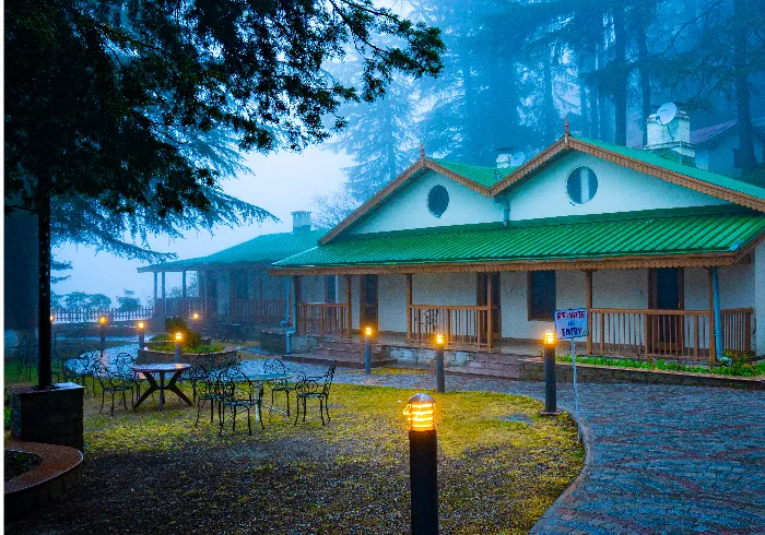 https://www.adotrip.com/hptdc-hotel-details/SatlujCircuit/hotel-golf-glade-naldehra