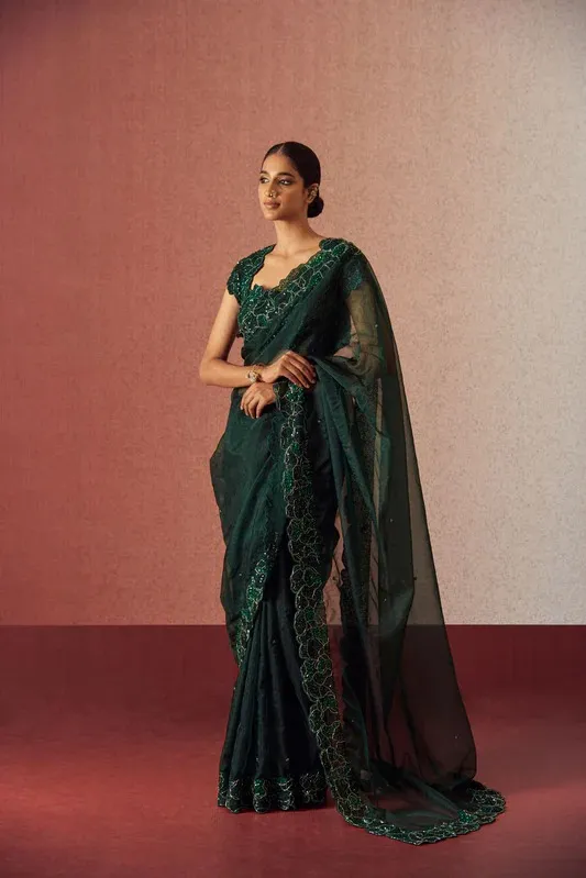 Where Can You Find the Best Bridal Sarees in Hyderabad for Your Wedding?