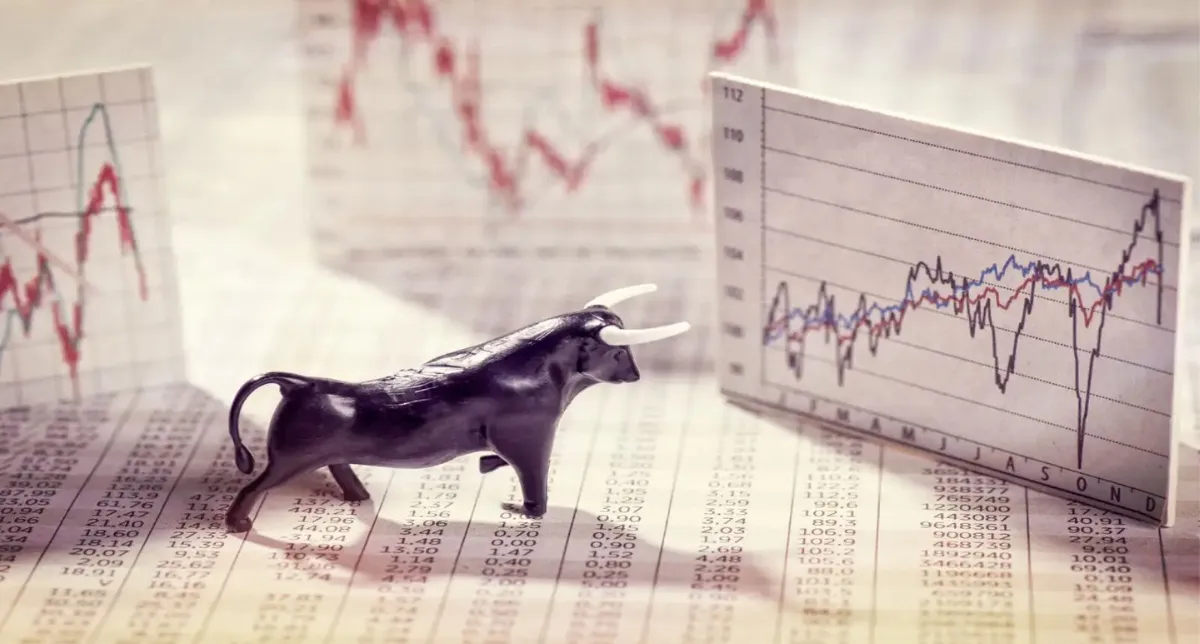 Trending Stocks vs Momentum Stocks: What's the Difference?