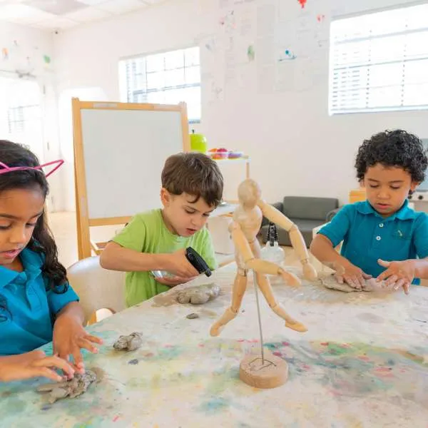What Do the Best Preschools in Naperville Do Differently in a Screen-Saturated World?