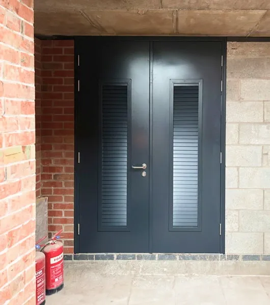 Why Fire Rated Louvre Doors Offer Safety Without Compromising Ventilation