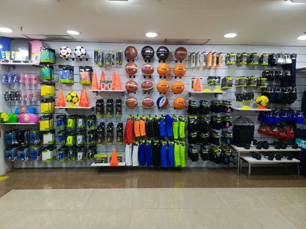 Choosing the Best Sports Equipment Supplier India for Quality Sports Infrastructure and Equipment