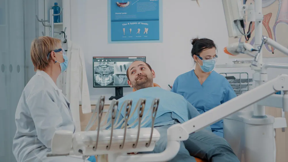 Why Do Dentists in Saskatoon Recommend X-Rays Every Year?