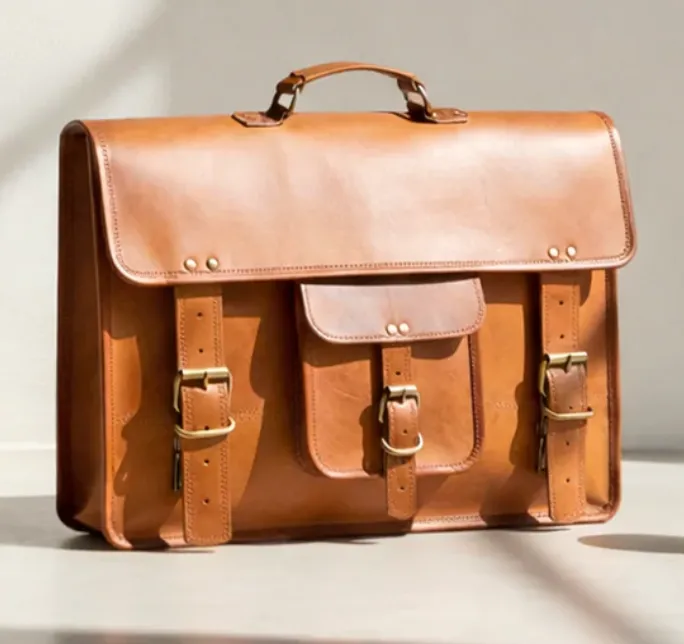 The Ultimate Buying Guide to Men's Leather Briefcases in 2026